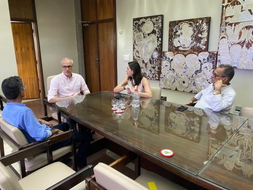 UFRN discute bloqueio orçamentário com parlamentares